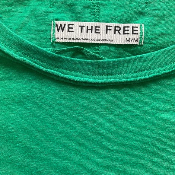 We The Free Nova Tee NWOT medium - Picture 10 of 11